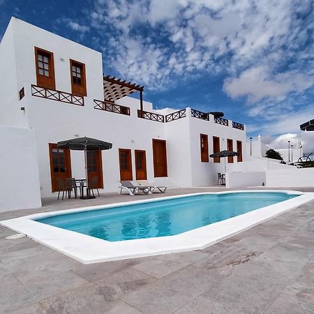 Villa Livia Tias Exterior photo